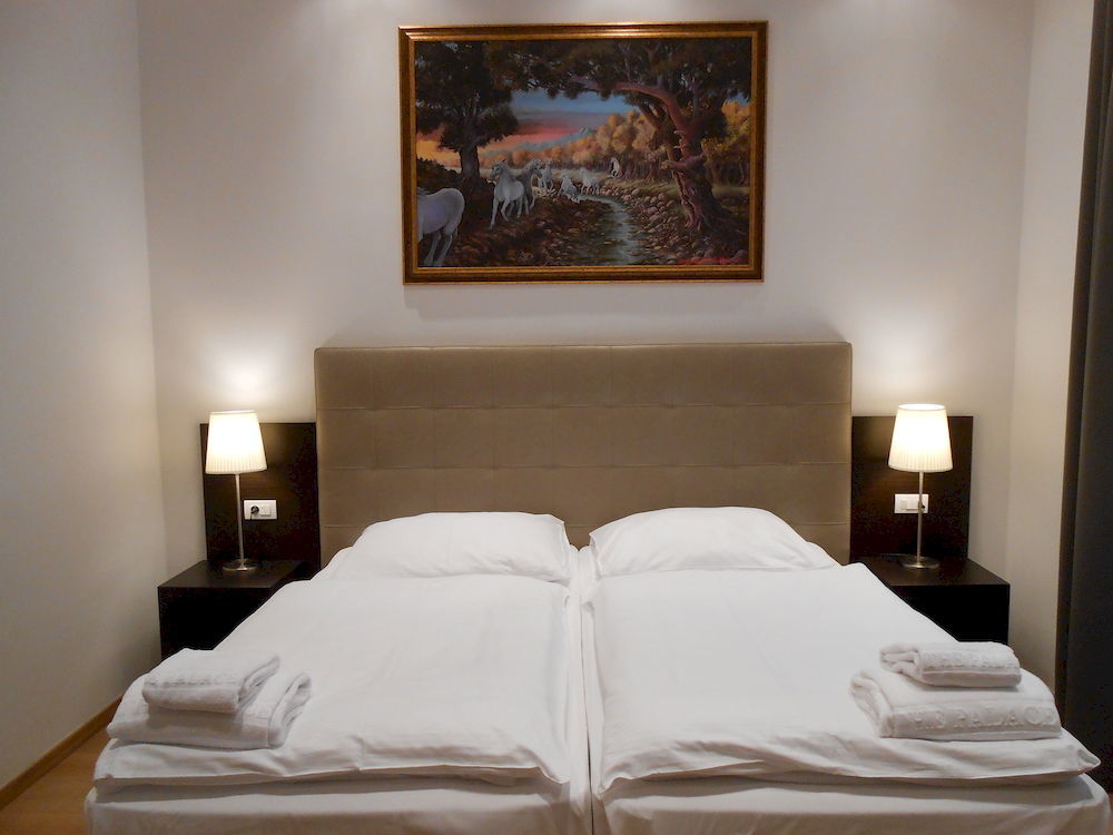 The Palace Suites And Apartments Praga Zewnętrze zdjęcie