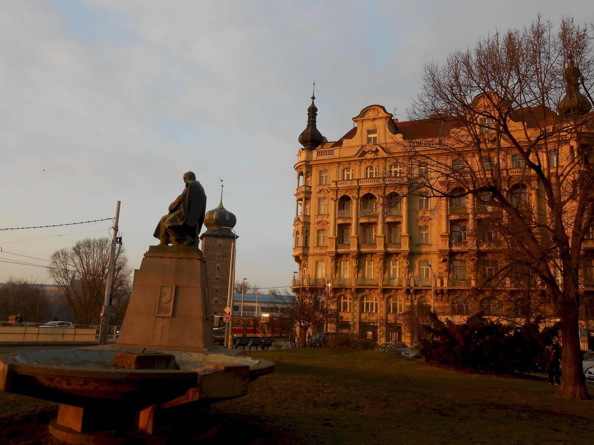 The Palace Suites And Apartments Praga Zewnętrze zdjęcie